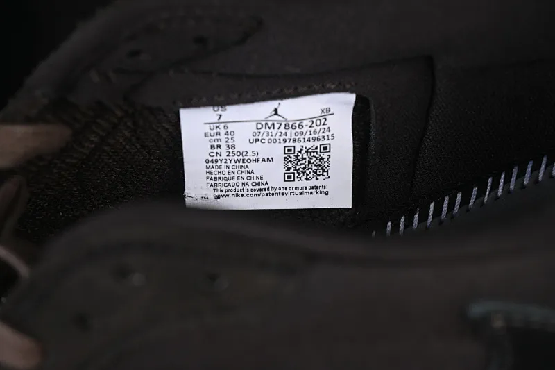 All categories Air Jordan Jordan series basketball shoes Air Jordan 1 Low ZG version Travis Scott x Air Jordan 1 Low OG AJ1 Joe 1 undercut low top full head layer DM7866-202
